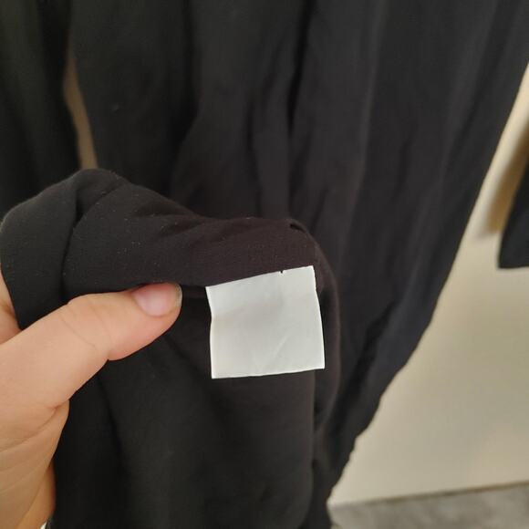 James Perse Size 2 Black Dress V Cut Midi Long Sleeve Classy Comfy Stylish - Picture 3 of 8